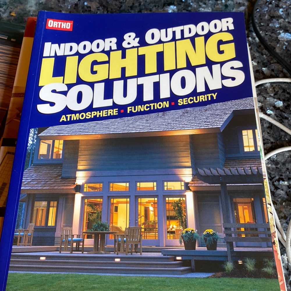 INDOOR & OUTDOOR LIGHTNING SOLUTIONS sc book